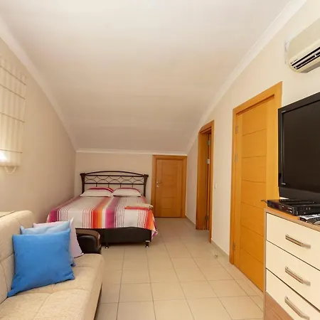 Paradise Town Elite 100 Mbps Free Wifi Vila *